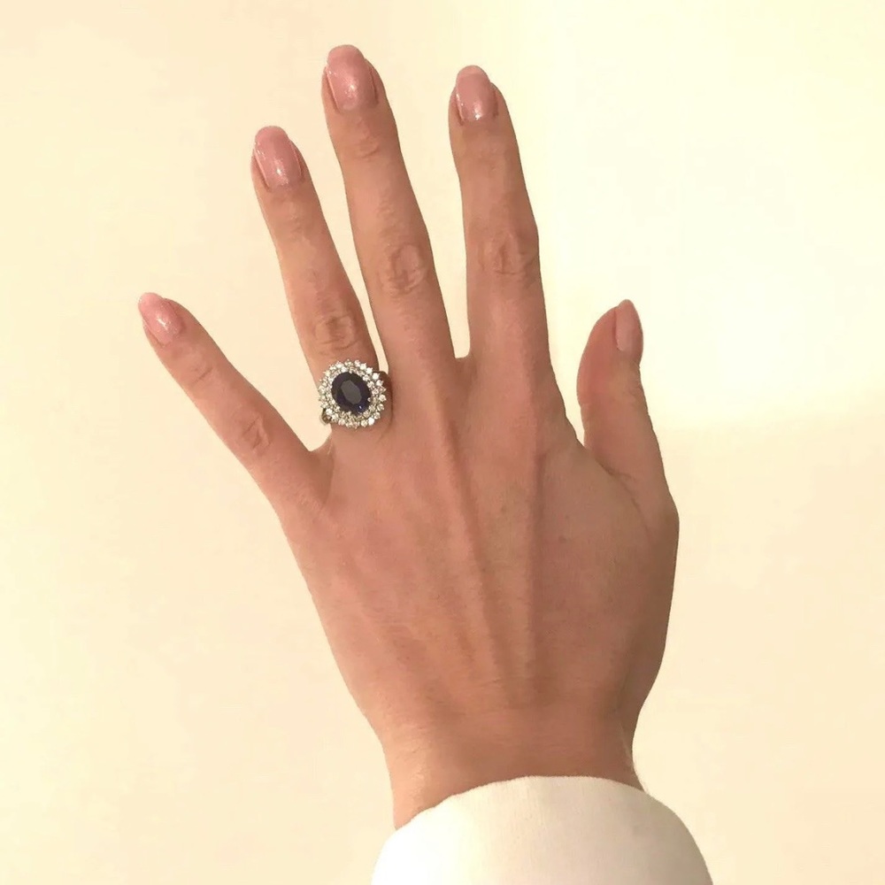 GORGEOUS 3.3 Ct NAVY BLUE SAPPHIRE & CZ 925 STERLING SILVER WOMEN COCKTAIL RING - Picture 2 of 16